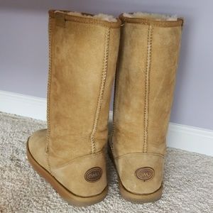 Basic White Girl Emu Boots